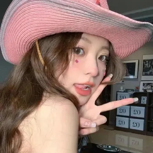 顶流女星黑料引官司，全网玩梗，连续多日持续发酵